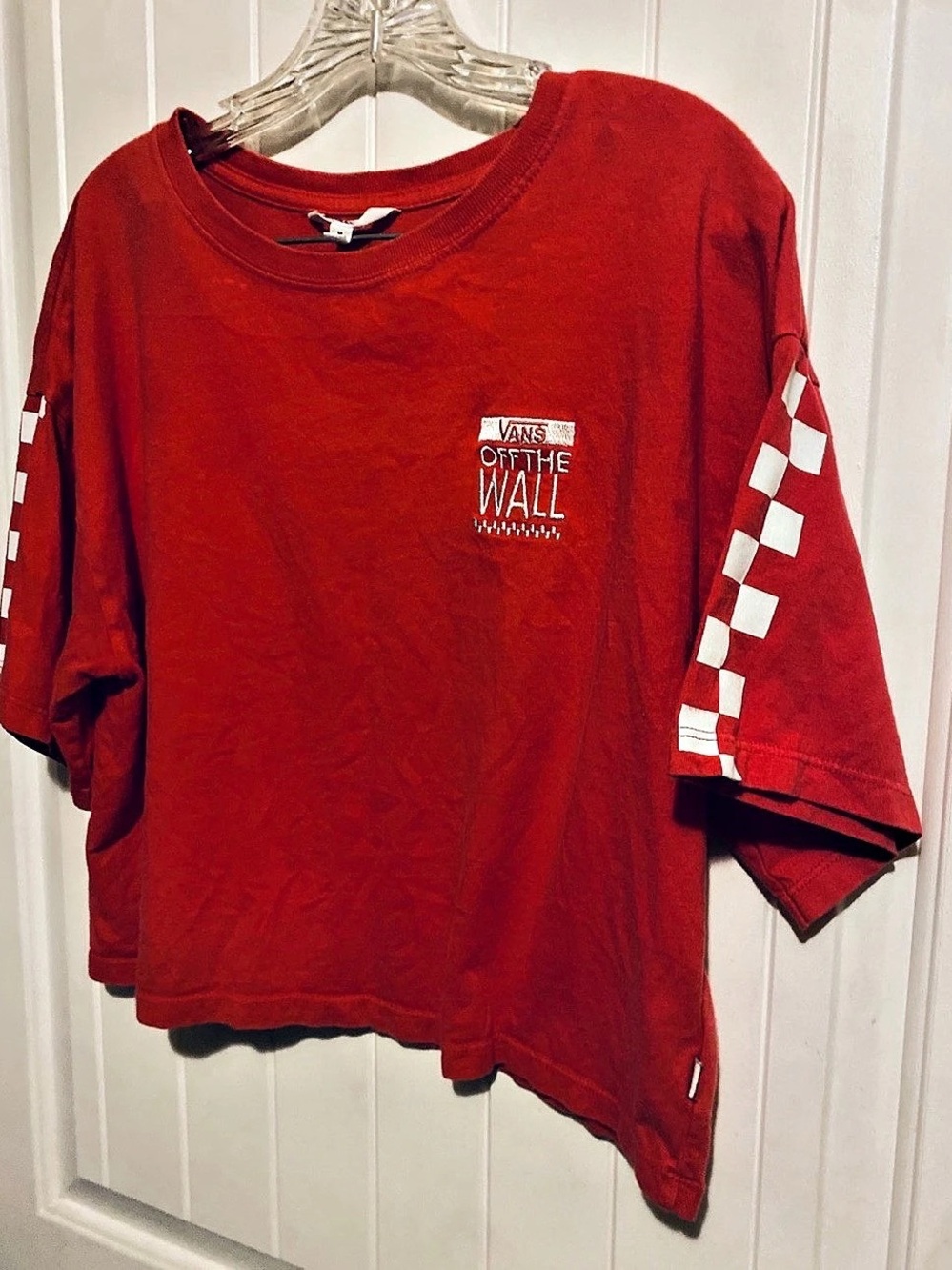Vans Checkered Sleeve Tee in Red & White Size Medium